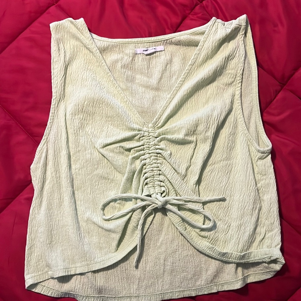 lime green O’Neill shirt
